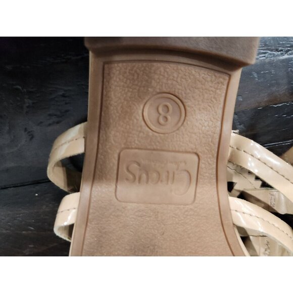 Circus NY By Sam Edelman Canyon Tan Medallion Flat Sandals Size 8 - Picture 9 of 9